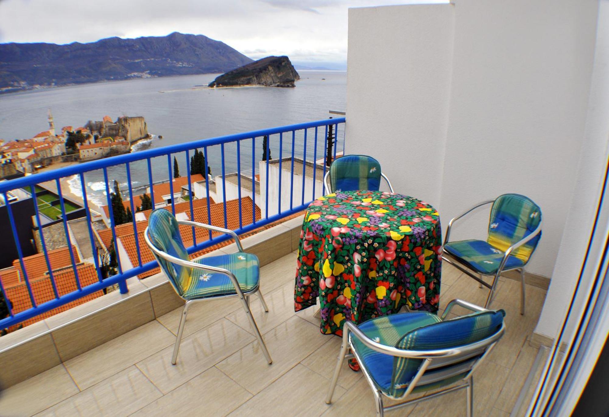 Belvedere Apartment *